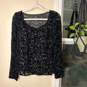 Velvet cut-out Black Floral Top